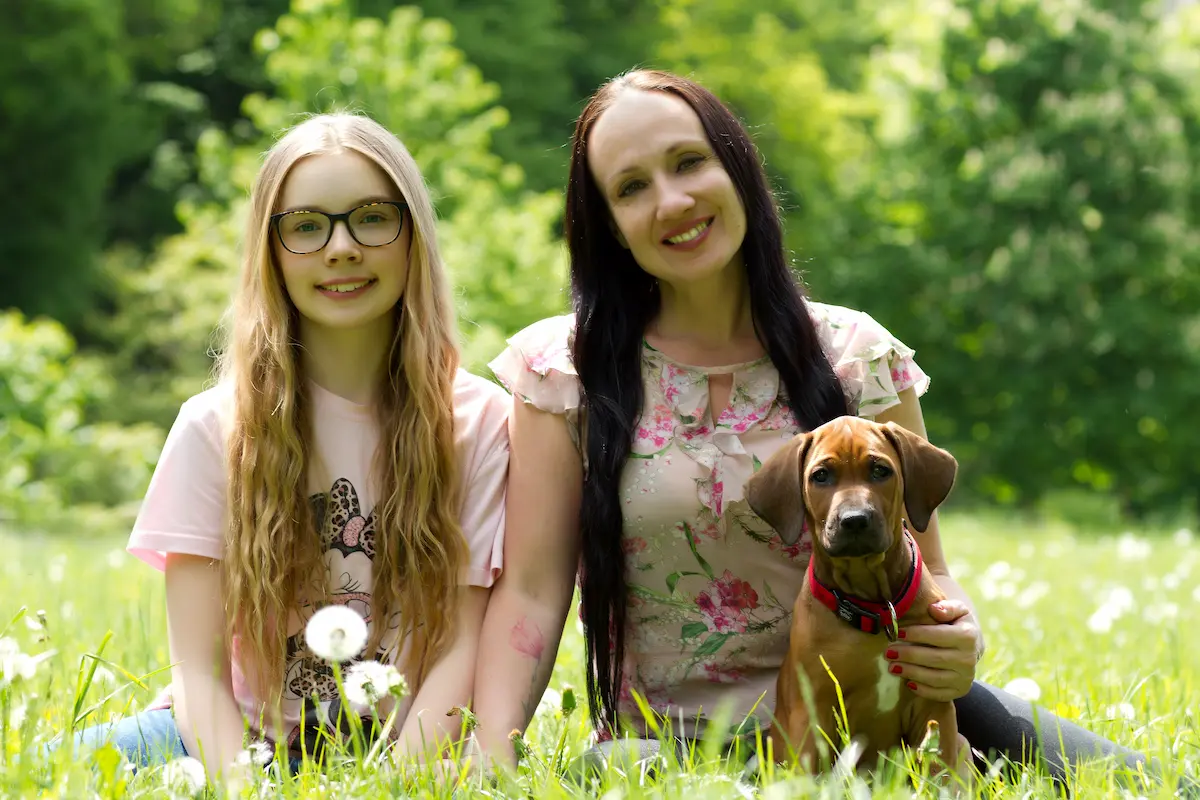 Rhodéský ridgeback štěňata, CHS Oči sfingy